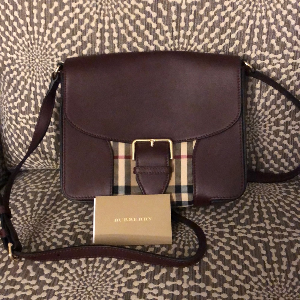 Burberry crossbody calf bag